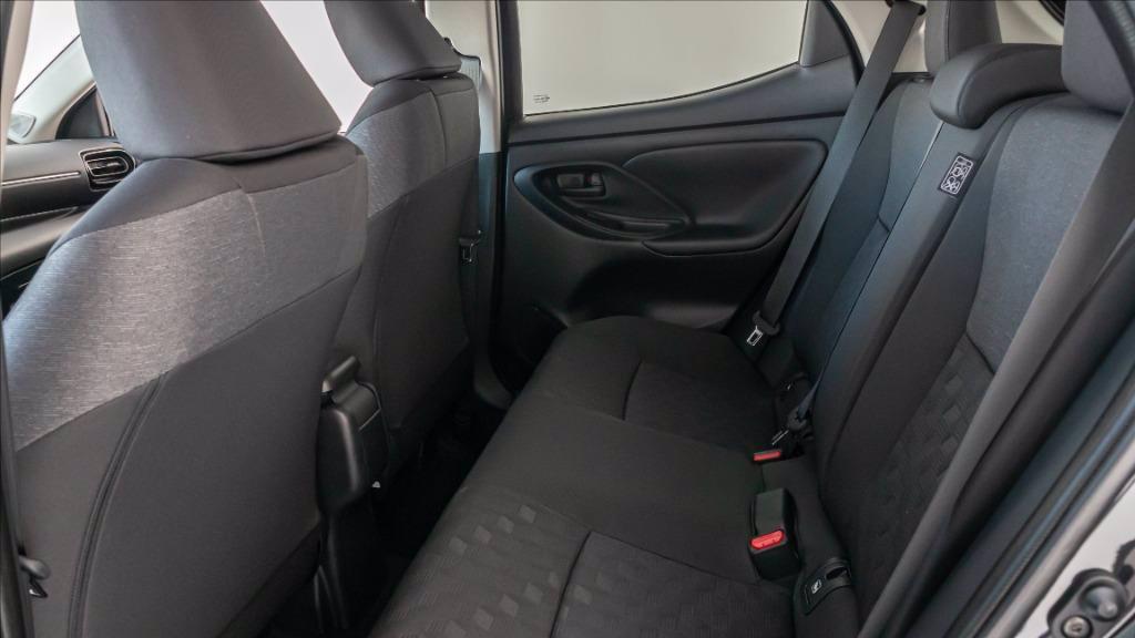 TOYOTA Yaris 1.5h Lounge del 2021