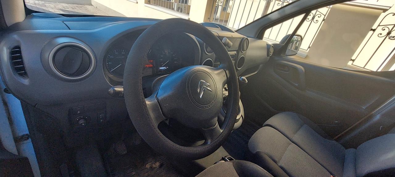 BERLINGO 1,6 DIESEL 75 CV TELEFONO BLUETOOTH 3 POSTI PORTA LATERALE IMPECCABILE