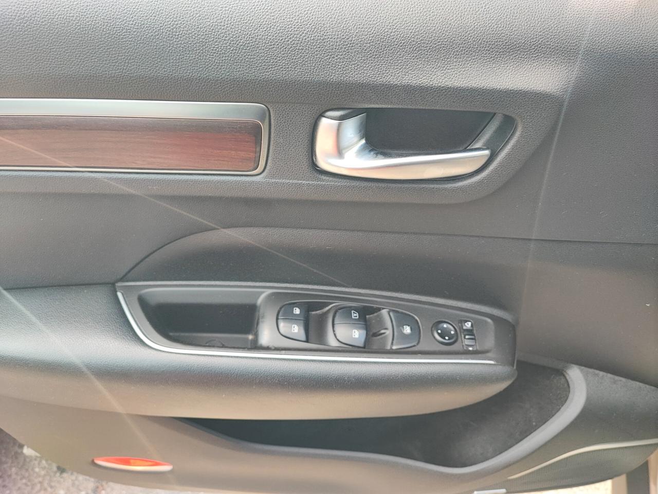 Renault Koleos dCi 175 CV 4x4 X-Tronic Energy Initiale Paris