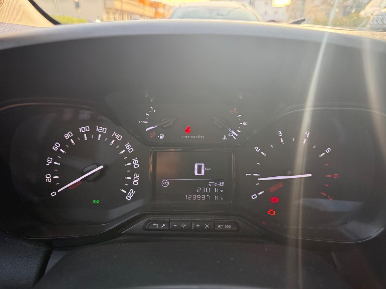 Citroen C3 Aircross BlueHDi 110 S&S Shine Pack 2021