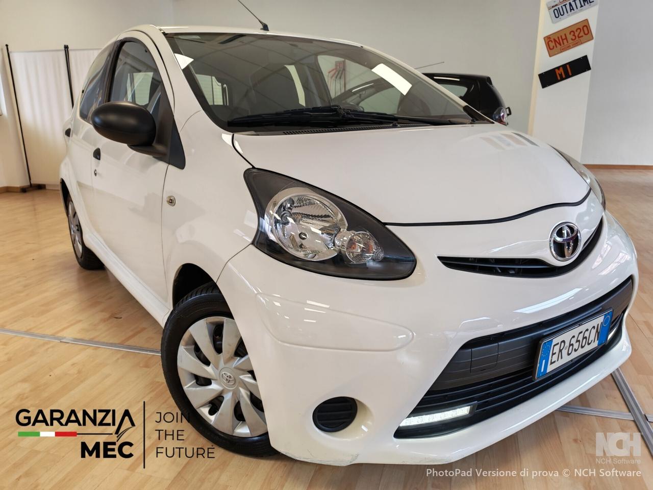 Toyota Aygo - FRIZIONE + TAGLIANDO NUOVI !!!