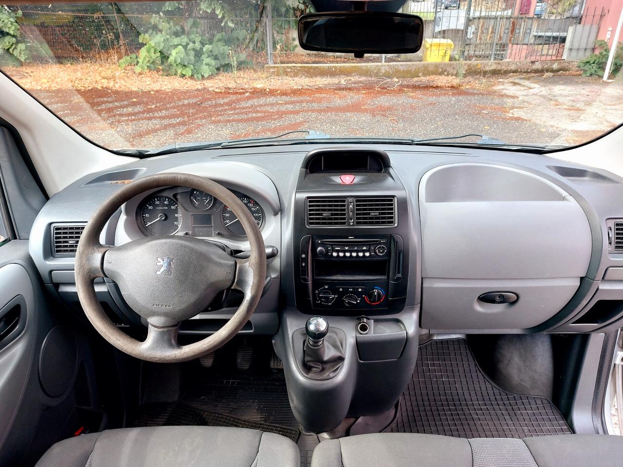 Peugeot Expert 2.0 HDi 120CV 9 posti - 2009