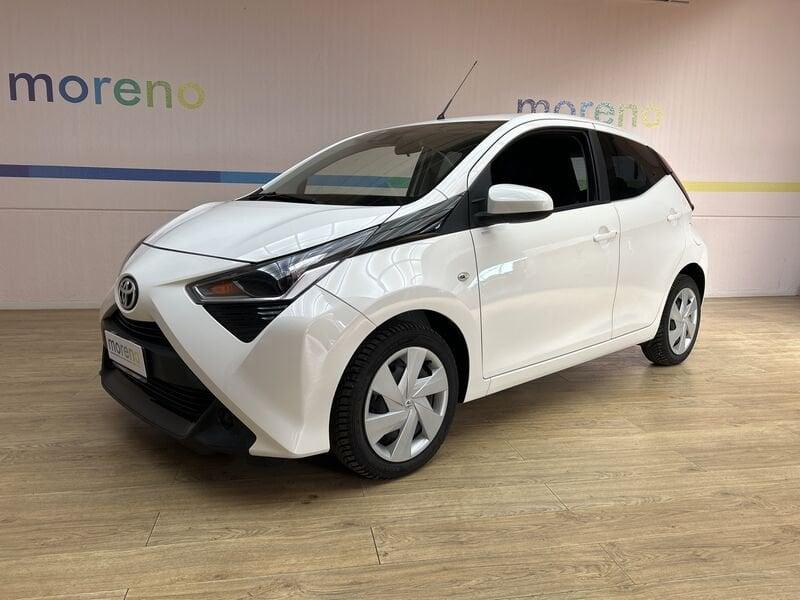 Toyota Aygo 1.0 x-cool 72 CV m-mt