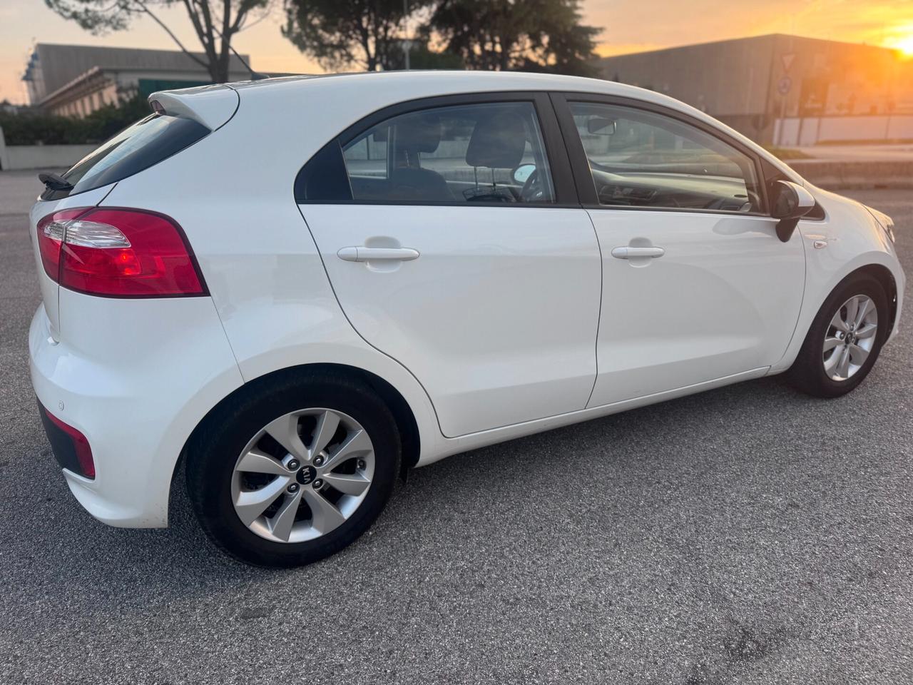 Kia Rio 1.2 CVVT 5p. ECO GPL Cool