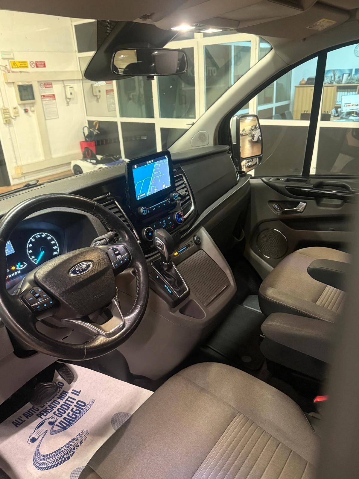 Ford Tourneo Custom 310 2.0 TDCi 170CV aut. PL Titanium