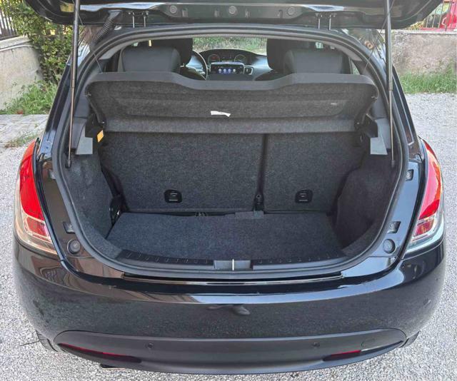 LANCIA Ypsilon 1.0 FireFly 5 porte S&S Hybrid Gold