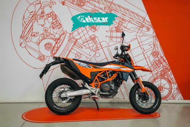 KTM 690 SMC KTM 690 SMC R