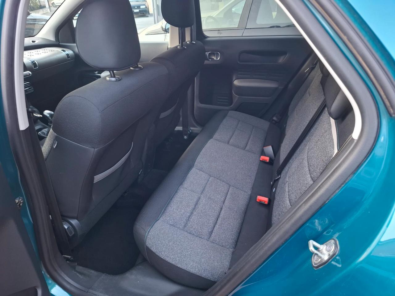 Citroen C4 Cactus BlueHDi 100 S&S Shine