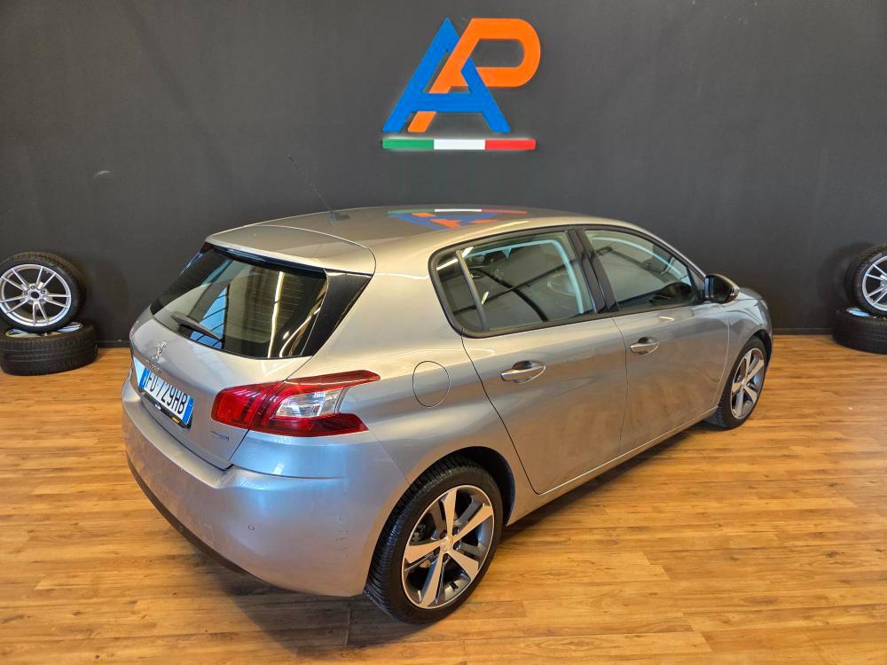 Peugeot 308 5 Porte 308 5p 1.6 bluehdi Active s&s 100cv