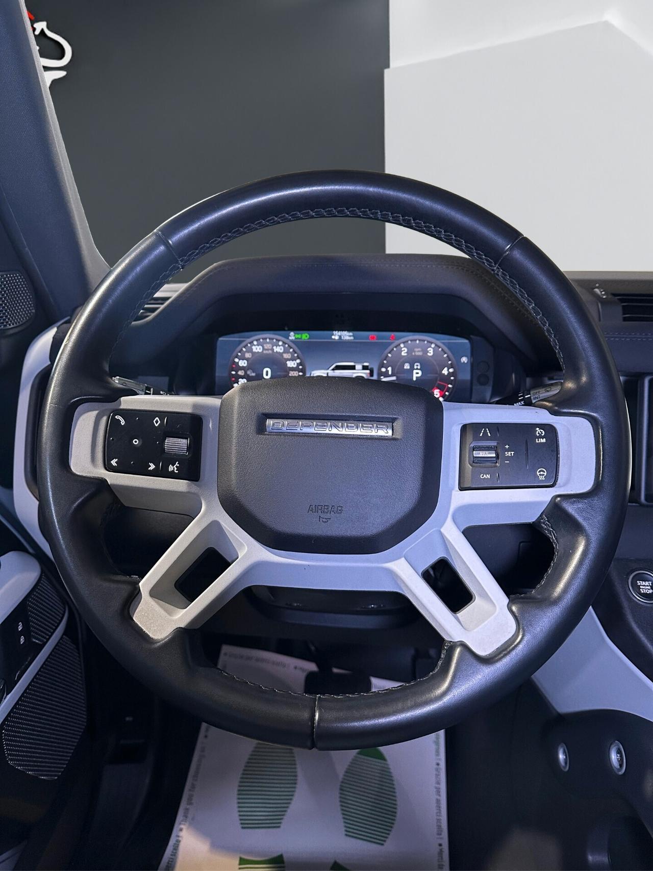 Land Rover Defender 110 3.0D I6 250 CV AWD Auto First Edition IVA ESPOSTA