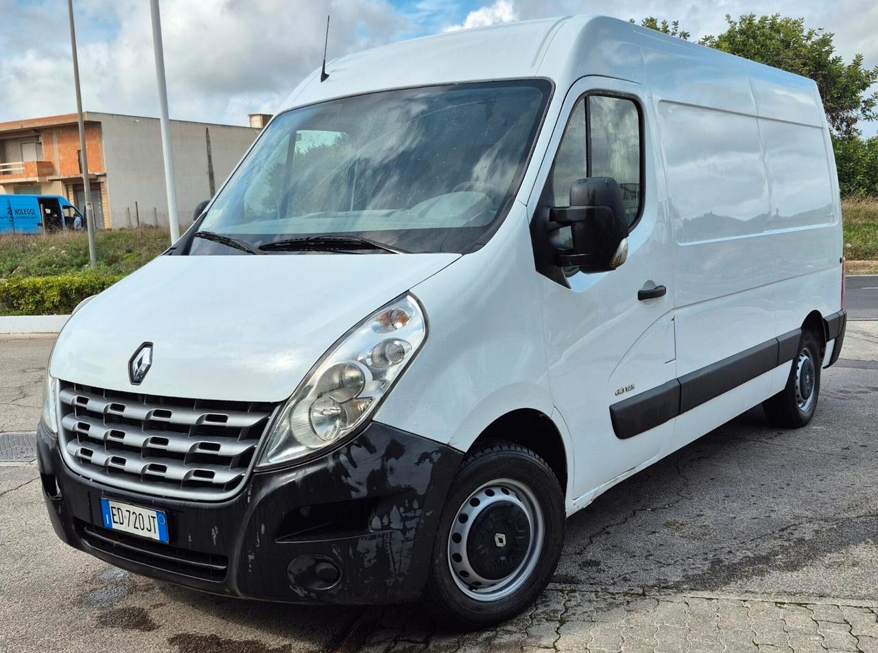 Renault master
