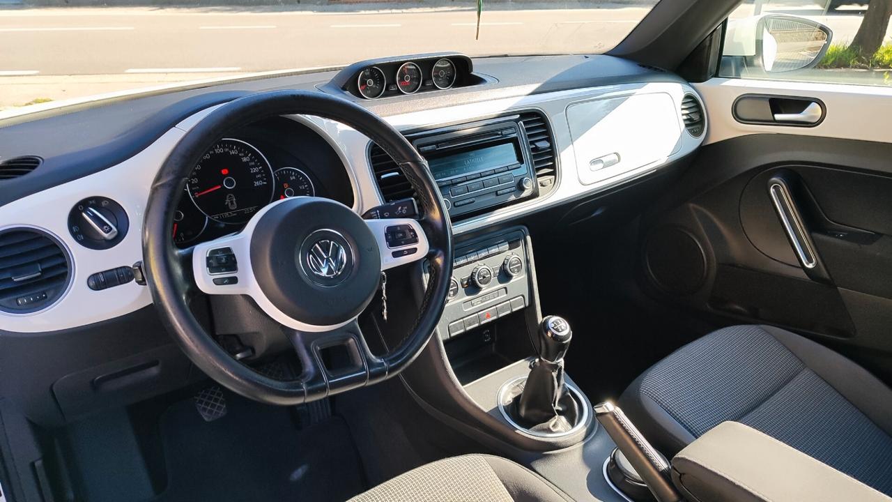 Volkswagen Maggiolino 1.6 TDI Design