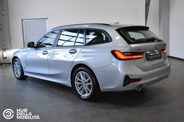 BMW 320 d 48V xDrive Touring Business Advantage Aut.