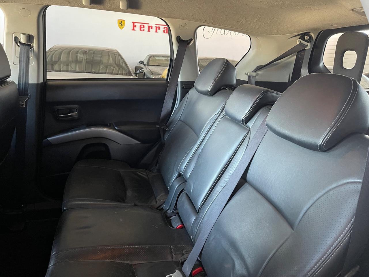 Peugeot 4007 2.2 HDi 4x4 7 Posti PERMUTE RATE