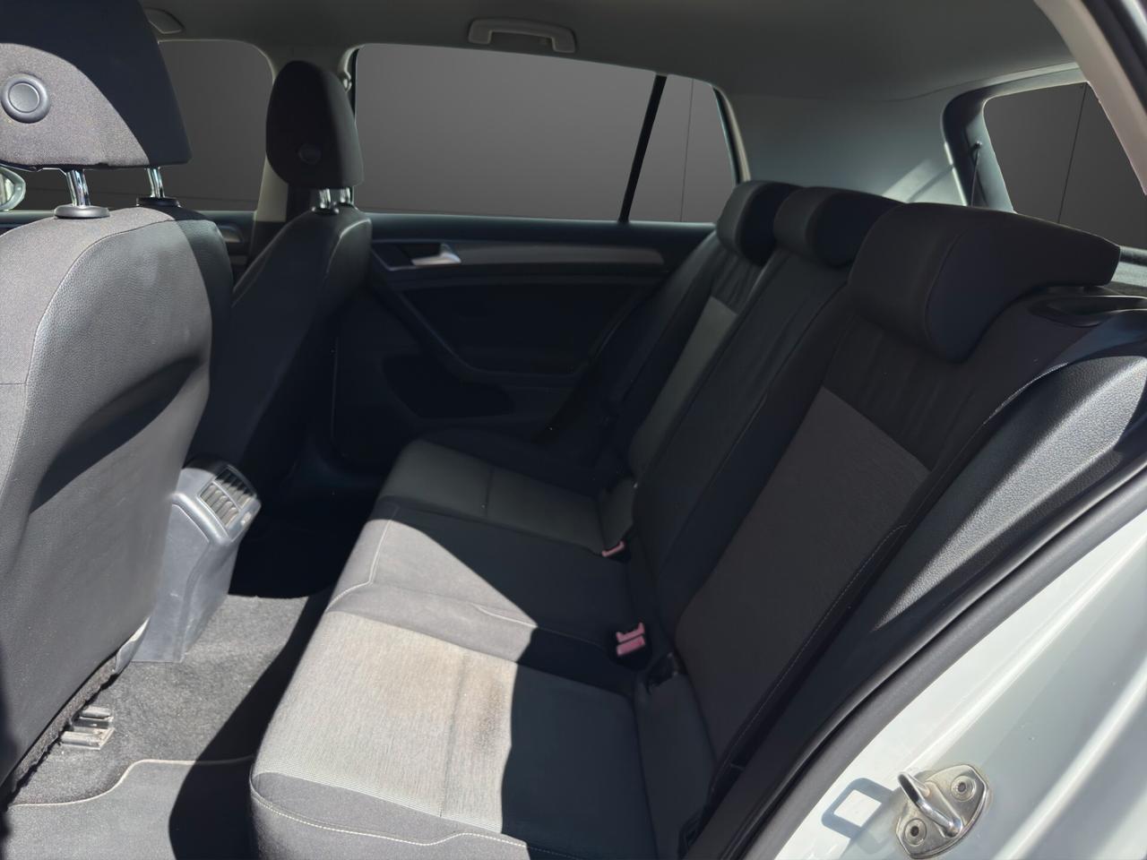 Volkswagen Golf 1.2 TSI 105 CV 5p. Comfortline BlueMotion Technology Neo patentati
