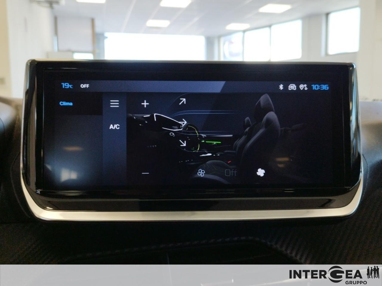 PEUGEOT 208 1.2 puretech Active s&s 100cv