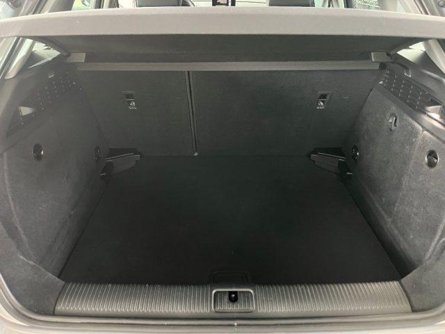 AUDI A3 SPB 30 TDI Stronic Business Navi/Xenon/Led/Park