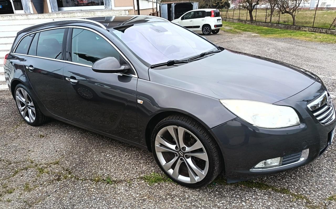 Opel Insignia 2.0 CDTI 160CV Tourer Cosmo PERMUTA