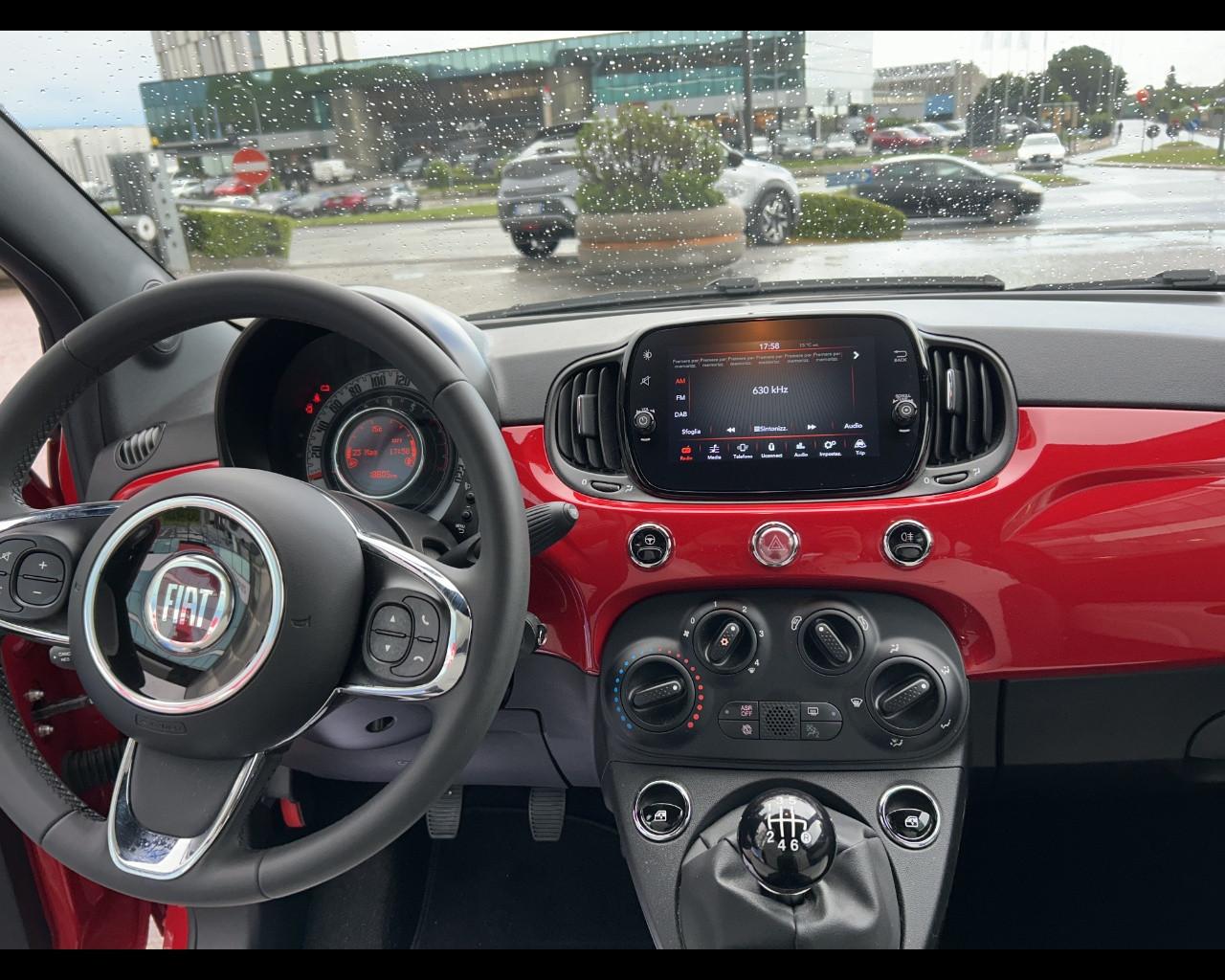 FIAT 500 (2015-->) - 500 C 1.0 Hybrid Dolcevita