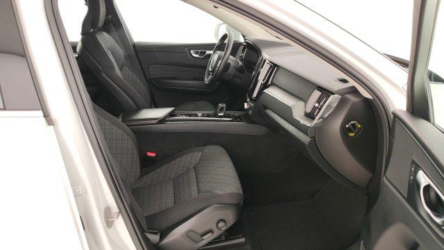 VOLVO XC60 T6 Recharge Plug-in Hybrid AWD automatico Core