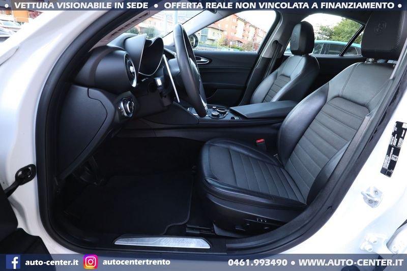 Alfa Romeo Giulia 2.0 Turbo 200CV AT8 Super
