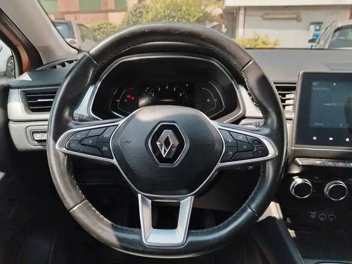 Renault Captur TCe 100 CV Intens