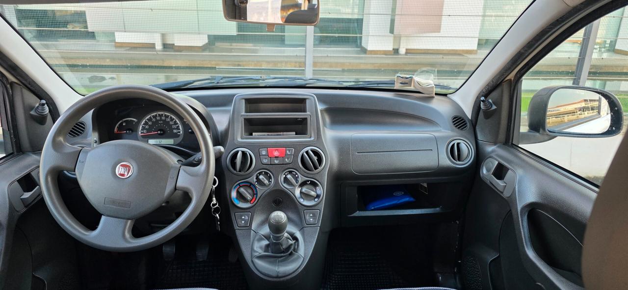 Fiat Panda 1.2 Emotion neopatentati euro5B benzină