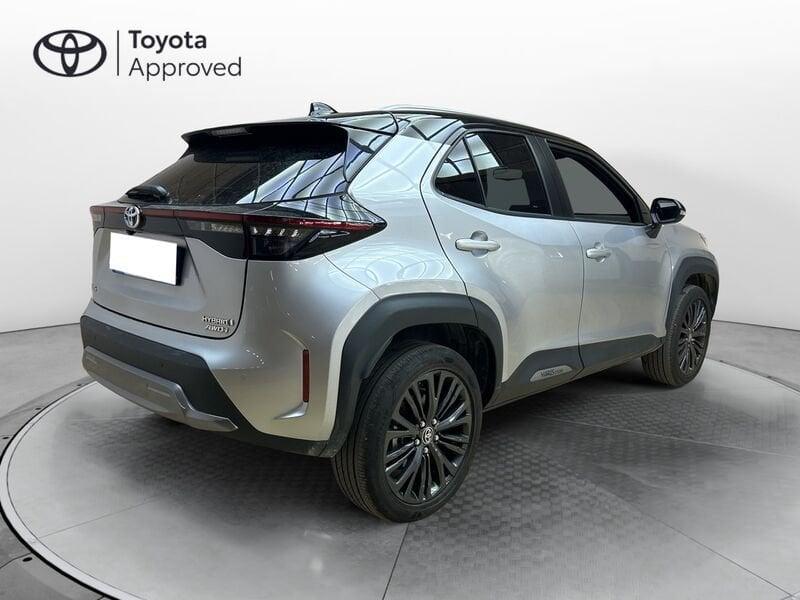 Toyota Yaris Cross 1.5h Adventure awd-i 116 CV e-cvt