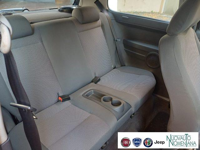 VOLKSWAGEN Fox 1.2