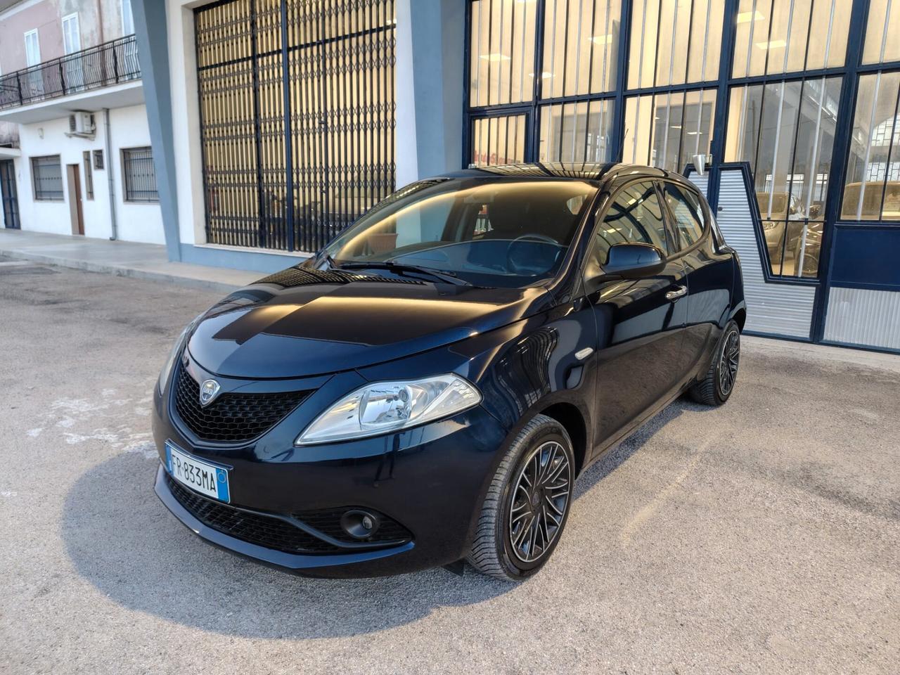 Lancia Ypsilon 1.3 MJT 16V 95 CV 5 porte S&S Platinum