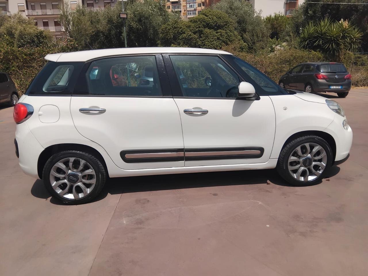 FIAT 500L 1.4 LOUNGE TETTO PANORAMICO CON GARANZIA