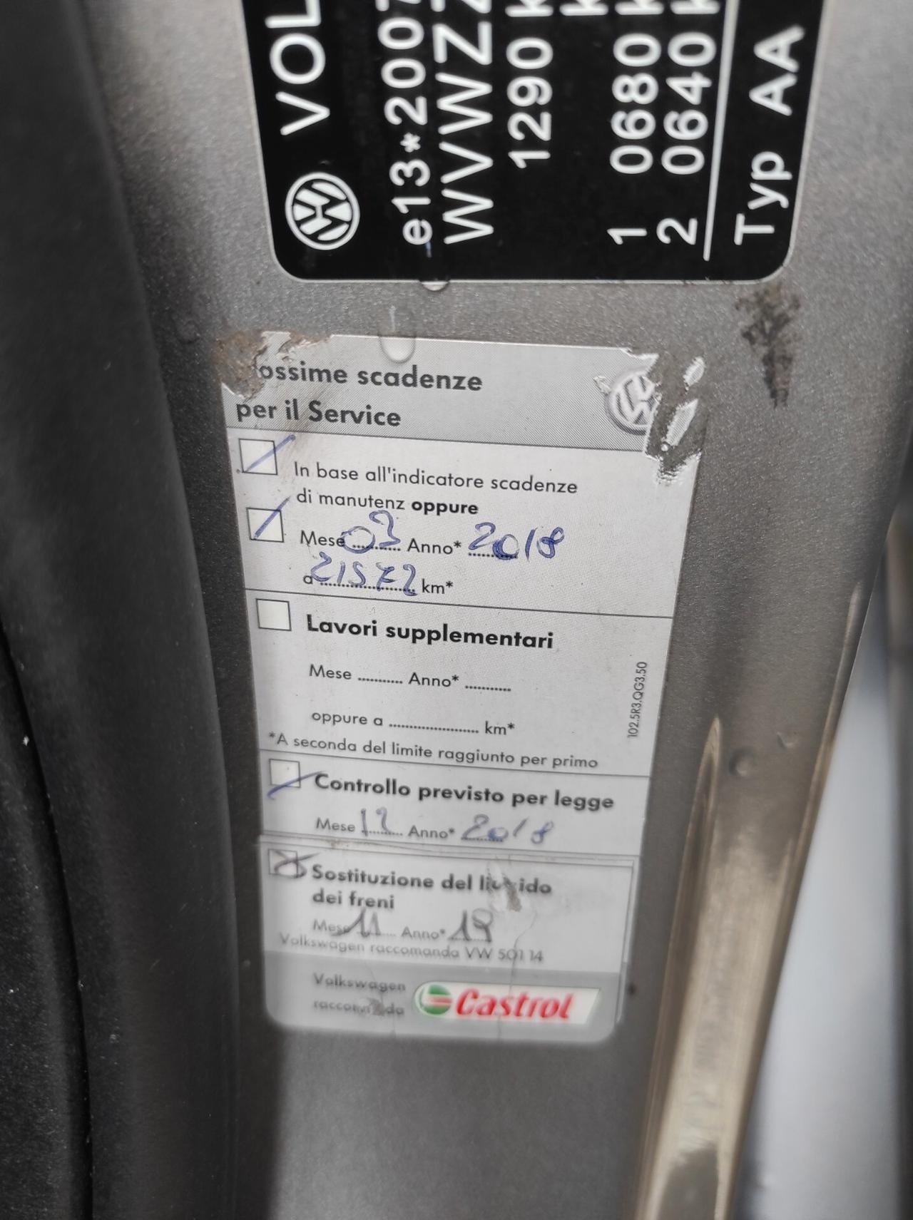 Volkswagen up! 2015 1.0 75 CV 5 ASG Automatica