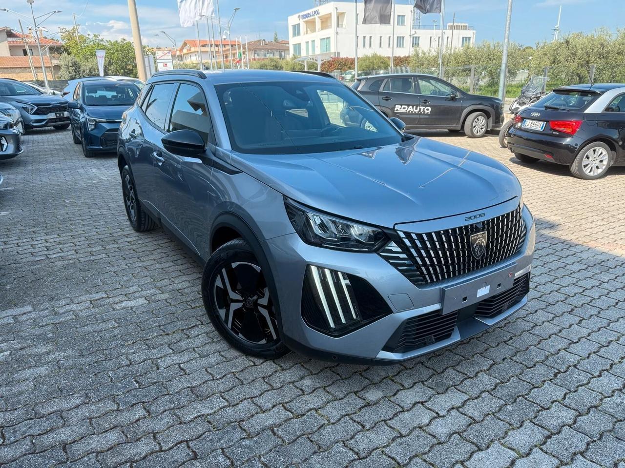 Peugeot 2008 PureTech 100 S&S Allure - ok neopatentati -