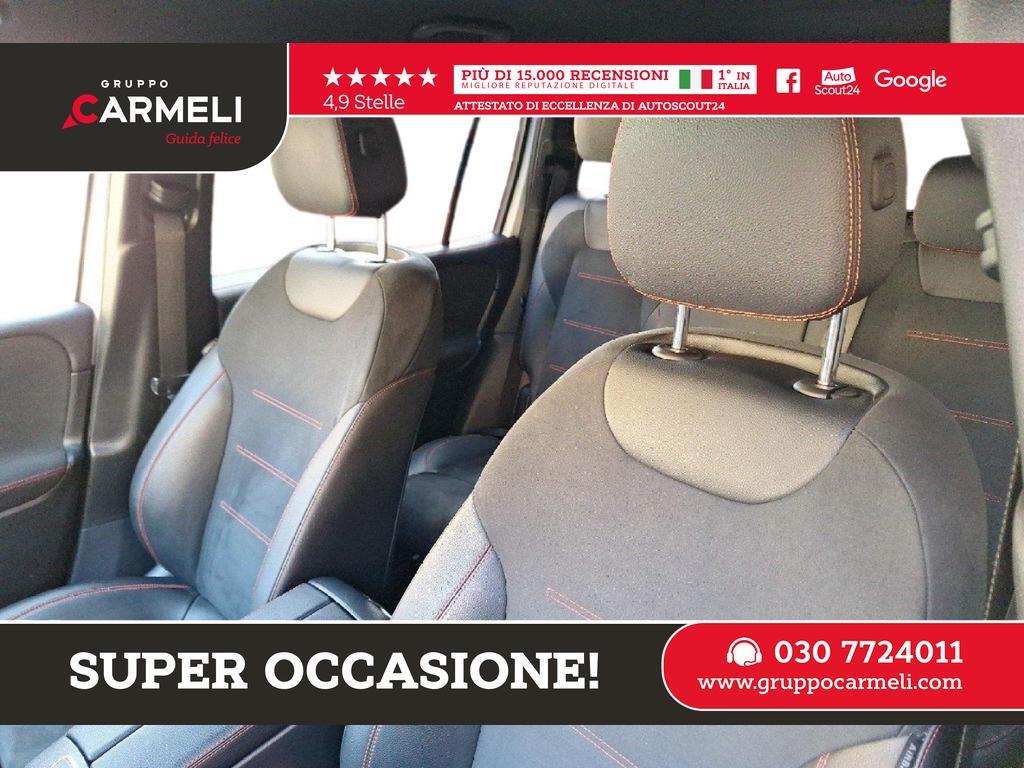 Mercedes GLB 180 d Premium AMG