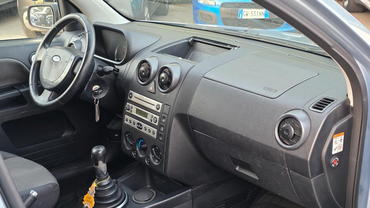 Ford Fusion 1.6 TDCi 5p. Leather