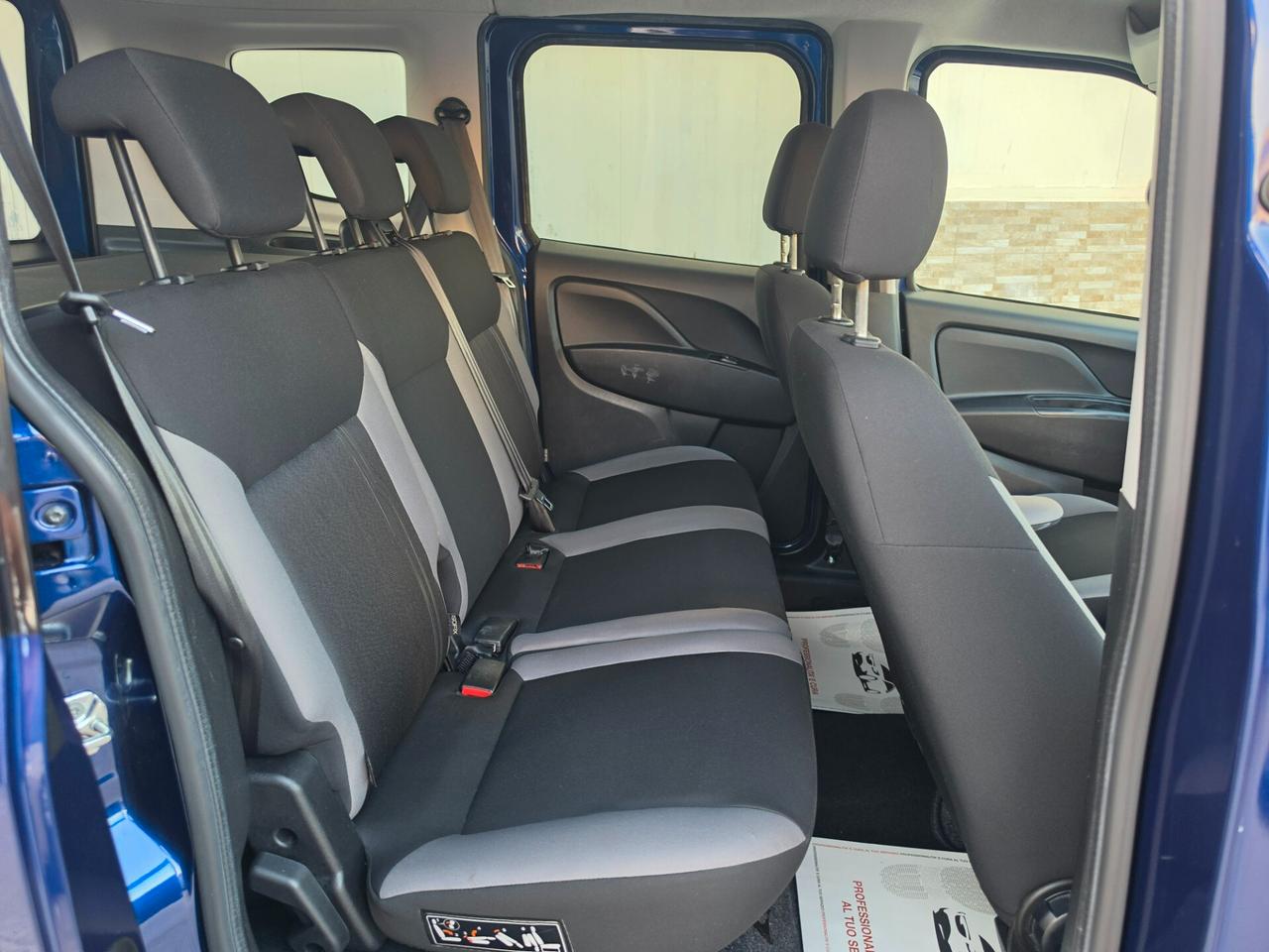 Fiat Doblò 1.6 MJT 90CV -AUTOMATICO- n1 - 5posti