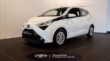 TOYOTA Aygo 5p 1.0 x-play 72cv del 2021