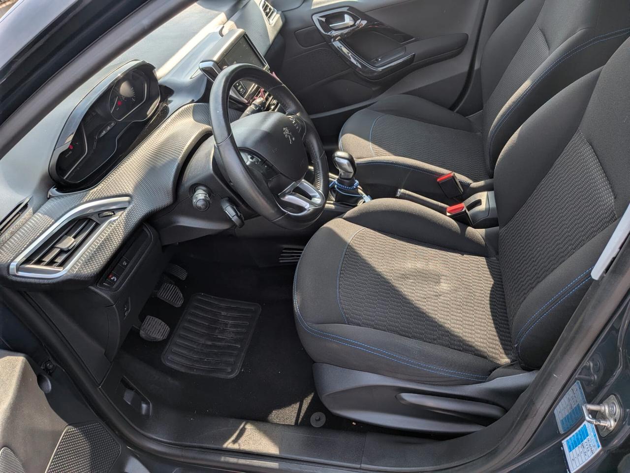 Peugeot 208 PureTech Turbo 110 EAT6 S&S 5 porte Allure