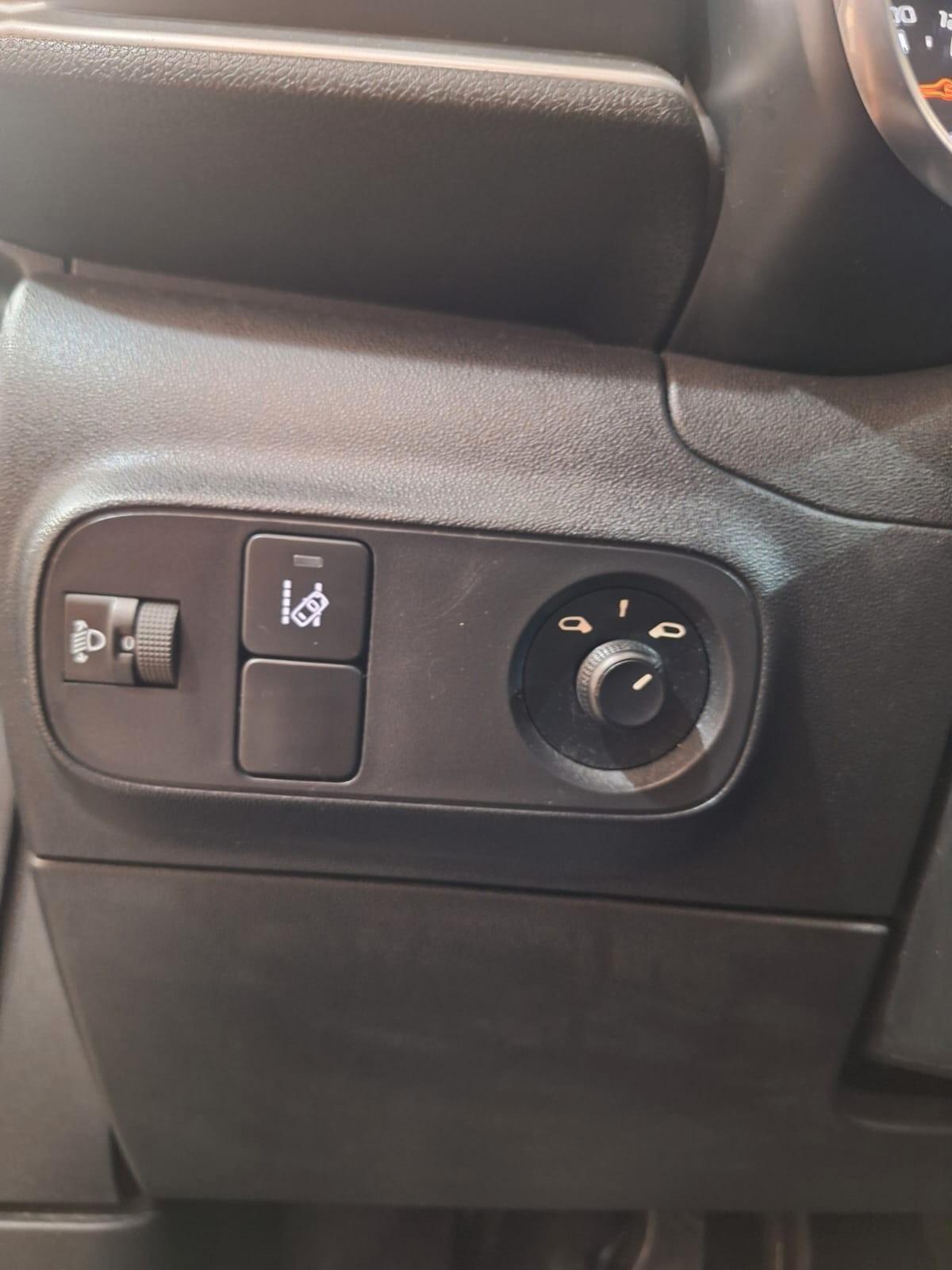 Citroen C3 BlueHDi 75 S&S Shine 2018