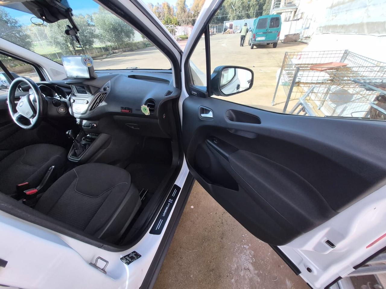 Ford Transit Courier 1.5 dci