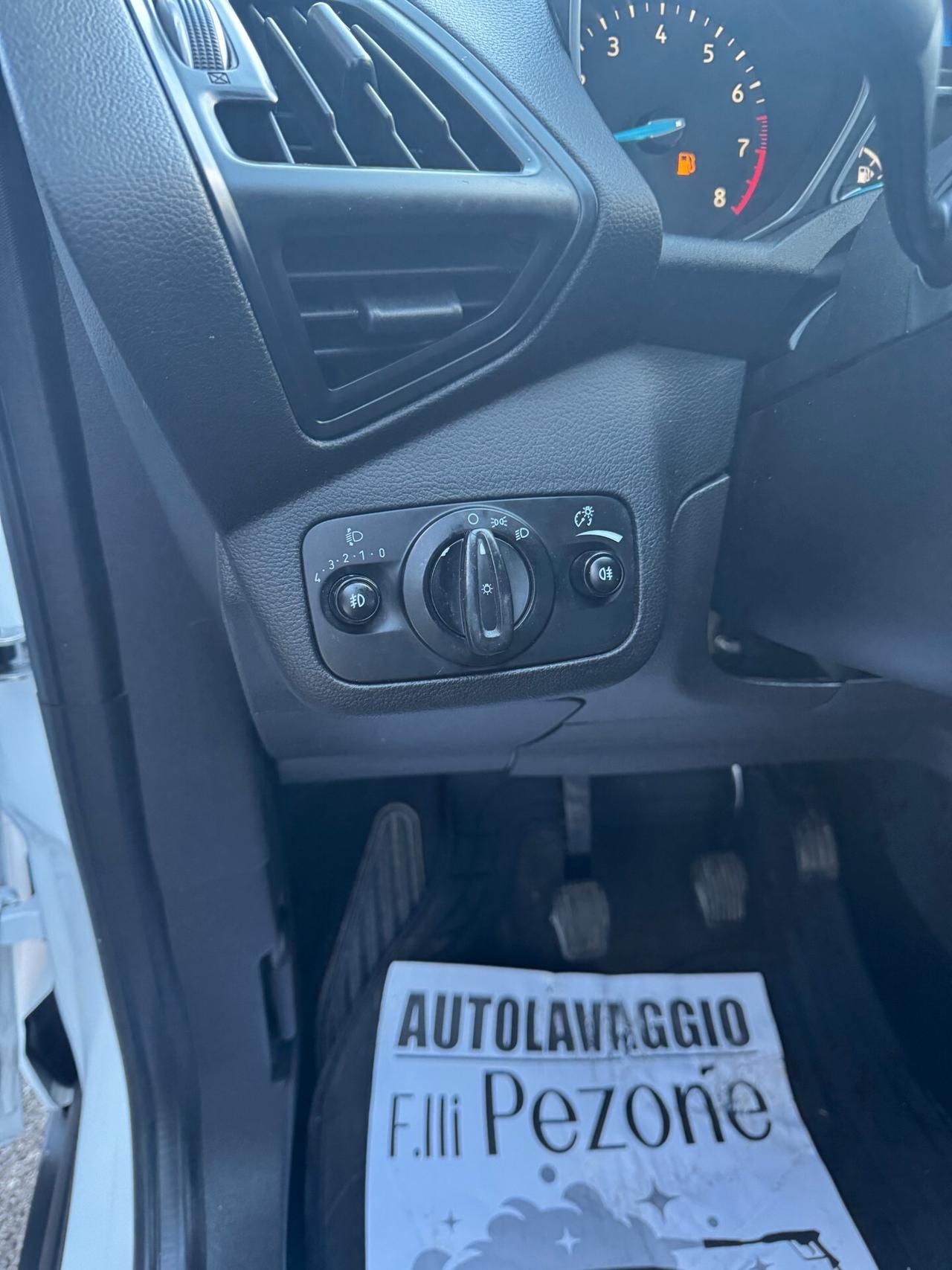 Ford C-Max 1.6 120CV GPL Plus