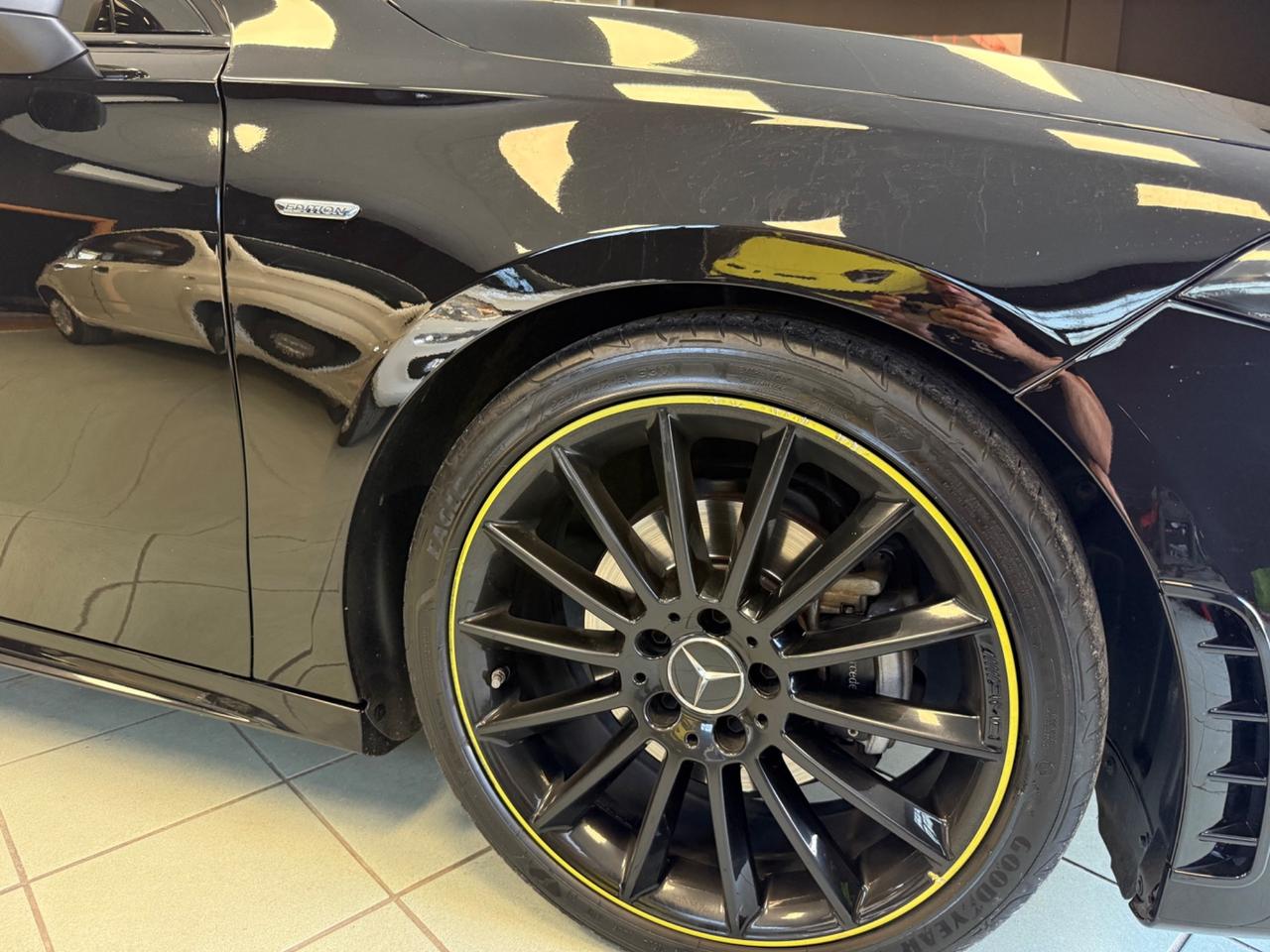 Mercedes-benz A 200 d Premium AMG Edition 1