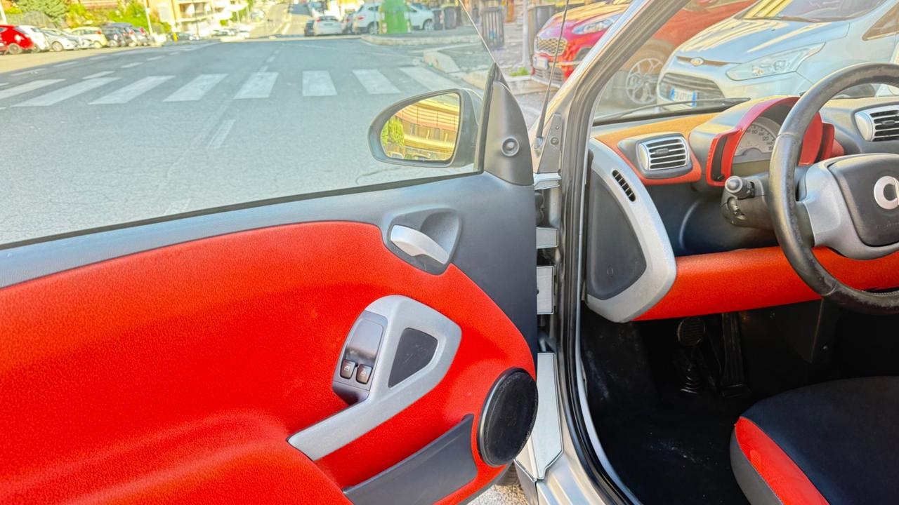 Smart ForTwo 1000 52 kW coupé passion LELED NAVI CERCHI 15