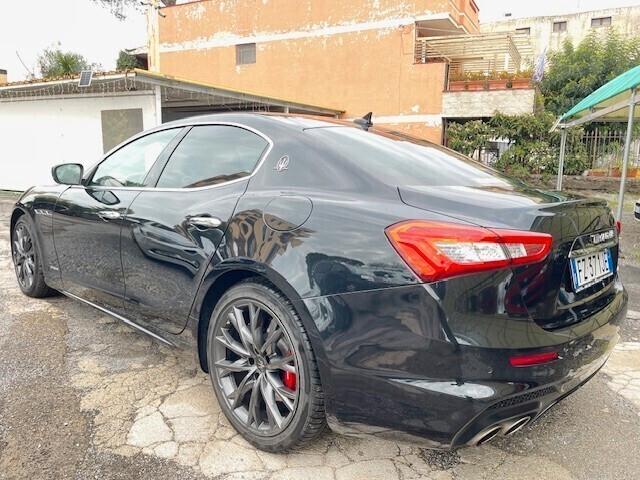 Maserati Ghibli V6 Gransport Plus