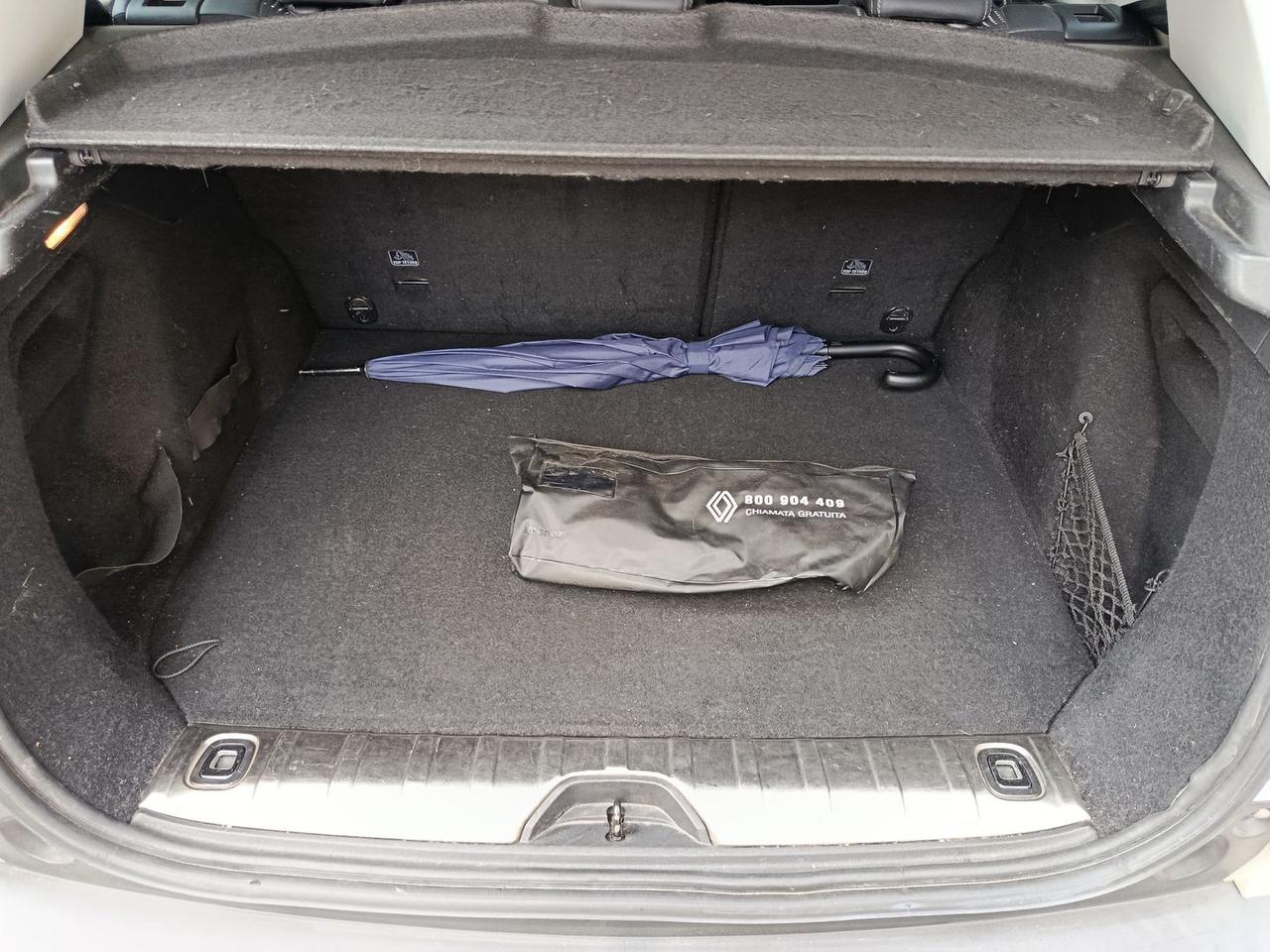 Peugeot 2008 Allure 1.6 Blue HDI 120 #6505