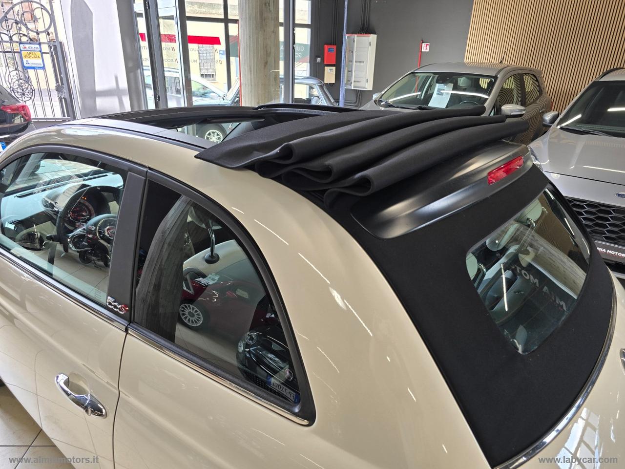 FIAT 500 C 1.0 Hybrid Dolcevita