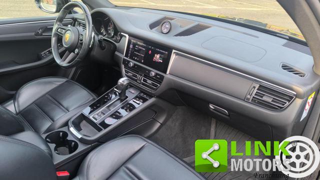 PORSCHE Macan 2.0 T