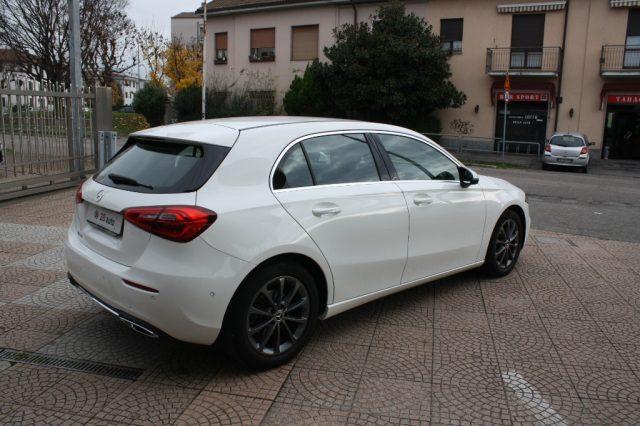 MERCEDES-BENZ A 180 Automatic Sport