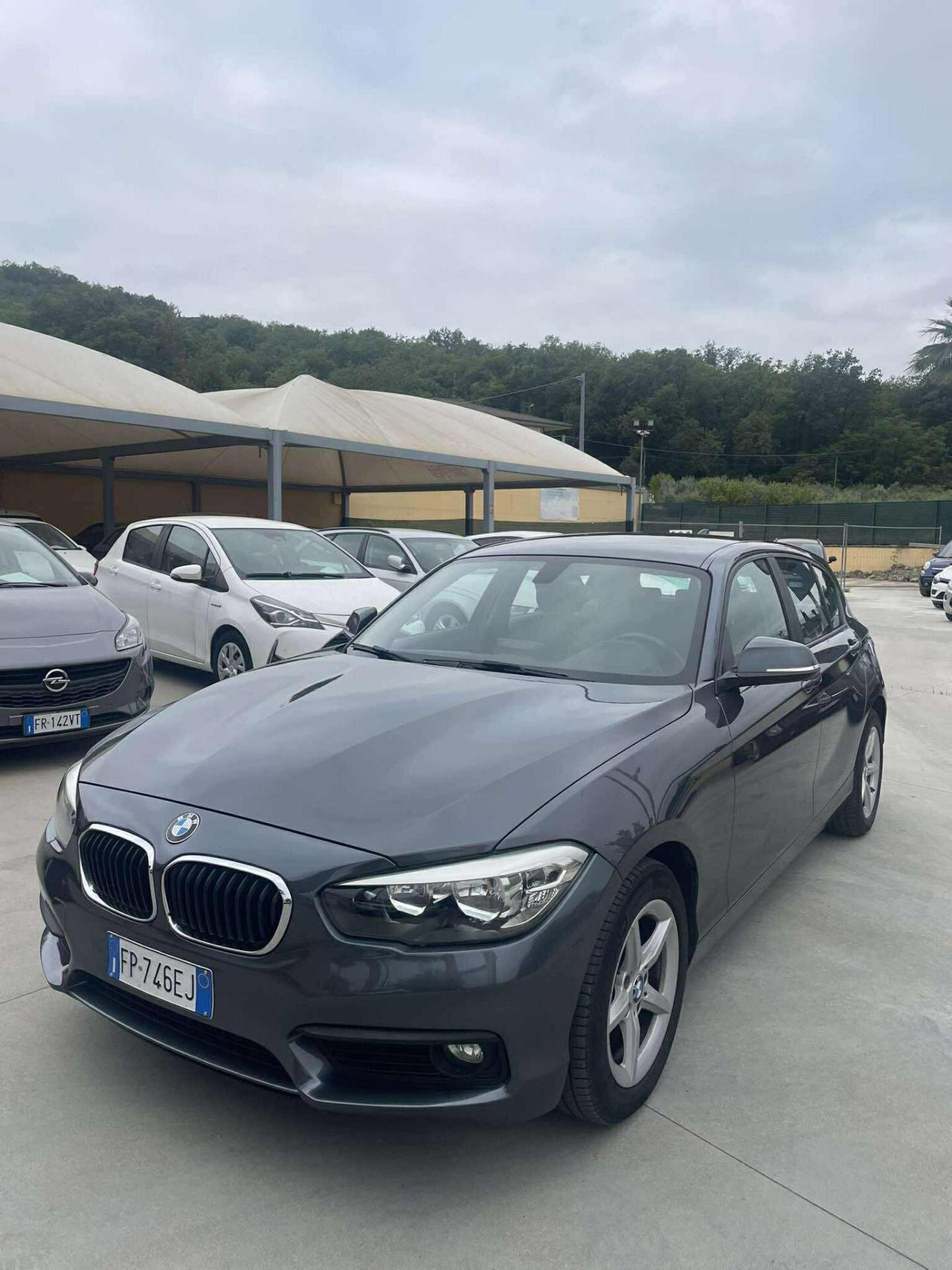 Bmw 118 118d 5p. Business