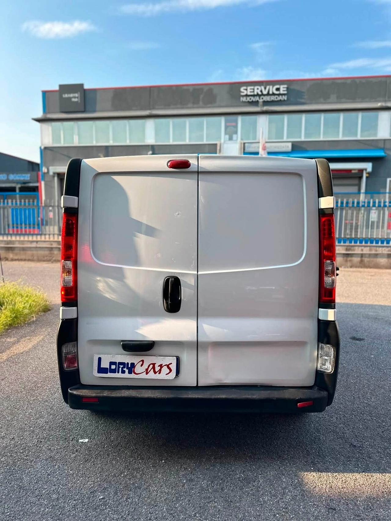 Renault Trafic T27 2.0 dCi/115 PC-TN Furgone DPF